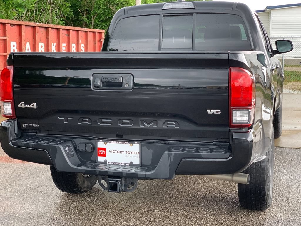 Used 2023 Toyota Tacoma SR AWD/4WD image 34