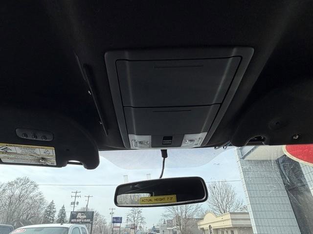 Used 2017 Ford Expedition EL XLT image 22