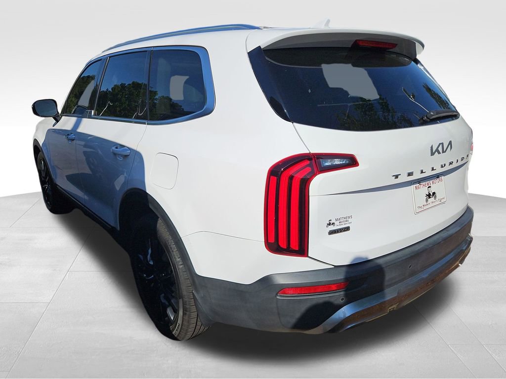 Used 2022 Kia Telluride SX w/ SX Prestige Package image 4