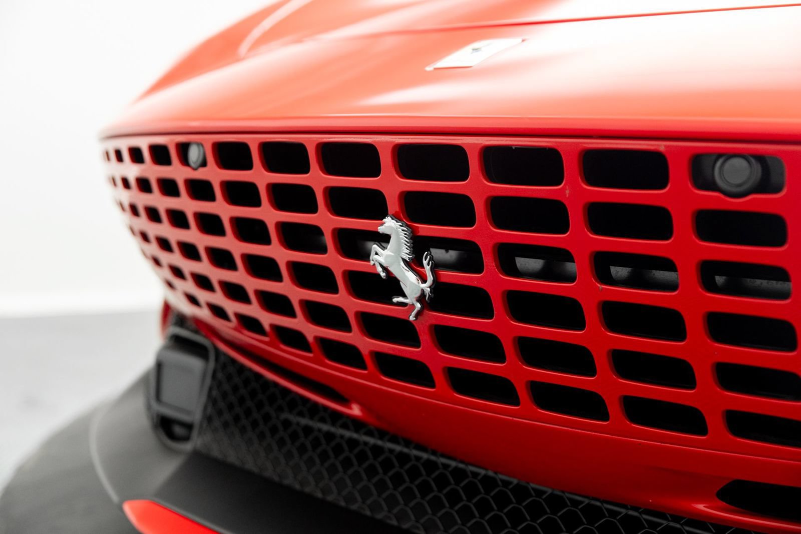 Used 2026 Ferrari Roma Spider RWD image 47
