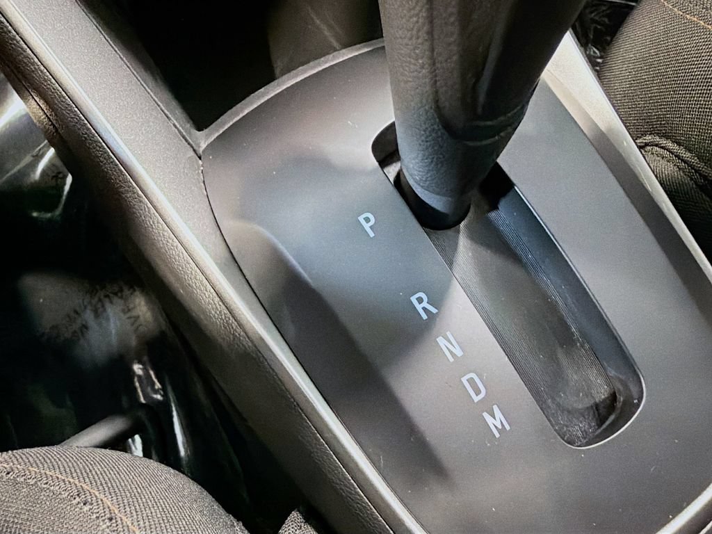 Used 2021 Chevrolet Trax LS AWD/4WD image 13