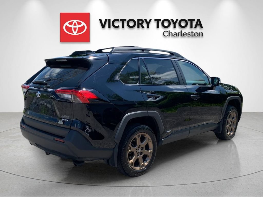 Used 2025 Toyota RAV4 Woodland Edition w/ Weather Package AWD/4WD image 7