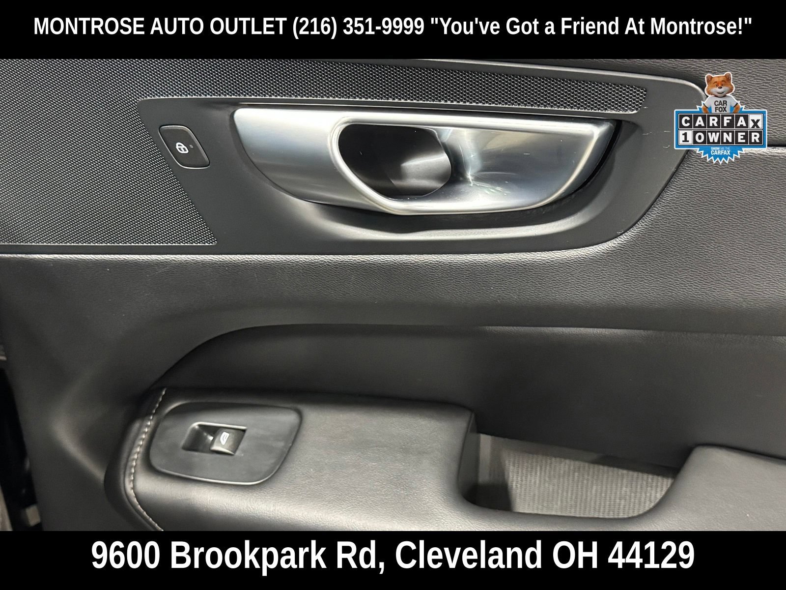 Certified 2024 Volvo XC60 T8 Ultimate w/ Protection Package Premier AWD/4WD image 49