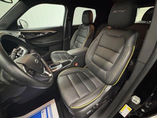 Used 2025 Chevrolet TrailBlazer ACTIV w/ Convenience Package FWD image 18