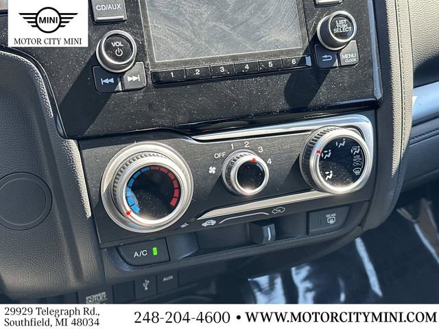 Used 2017 Honda Fit LX image 32