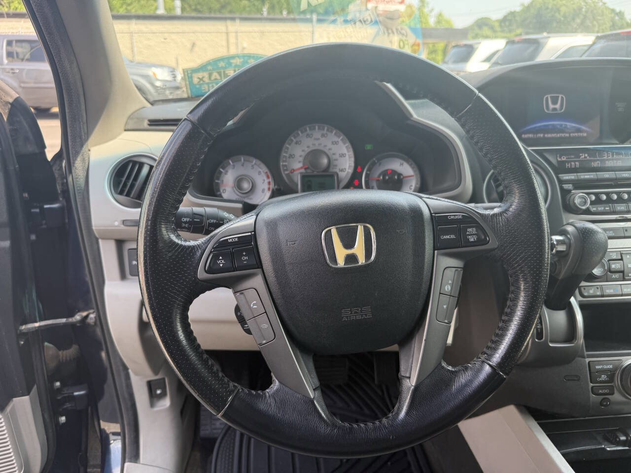 Used 2012 Honda Pilot Touring image 12