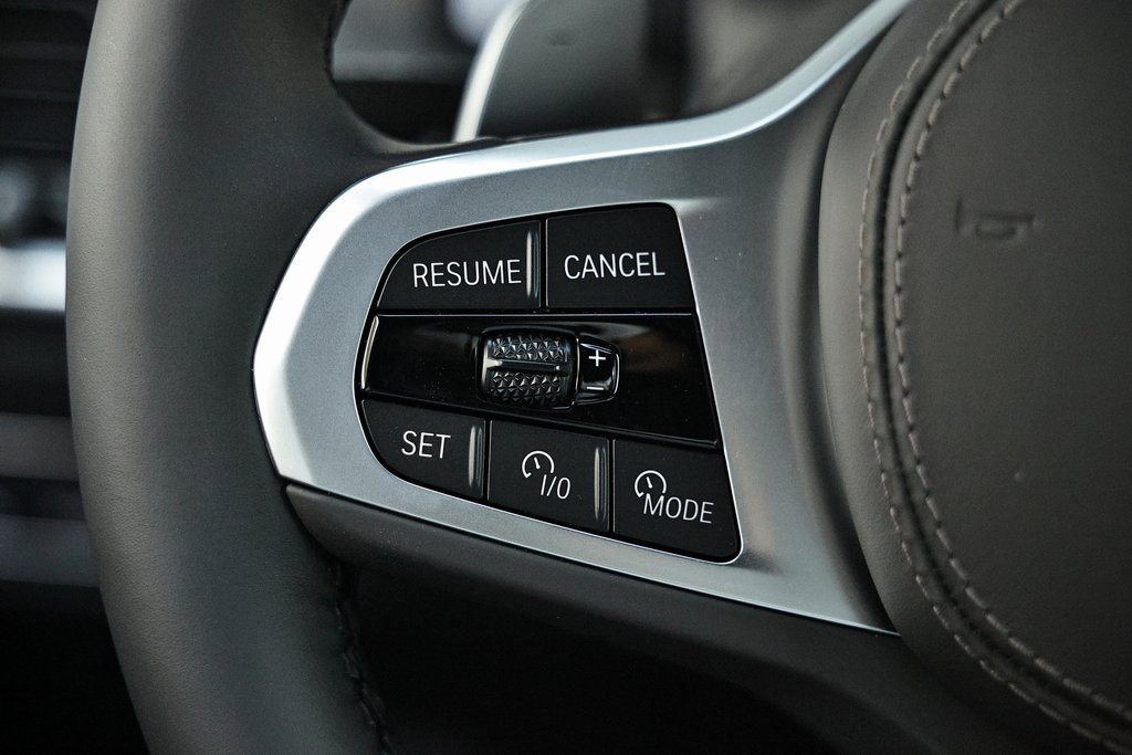 New 2026 BMW X7 xDrive40i w/ M Sport Package image 34