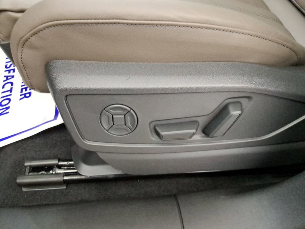 New 2025 Audi Q5 Premium Plus image 19