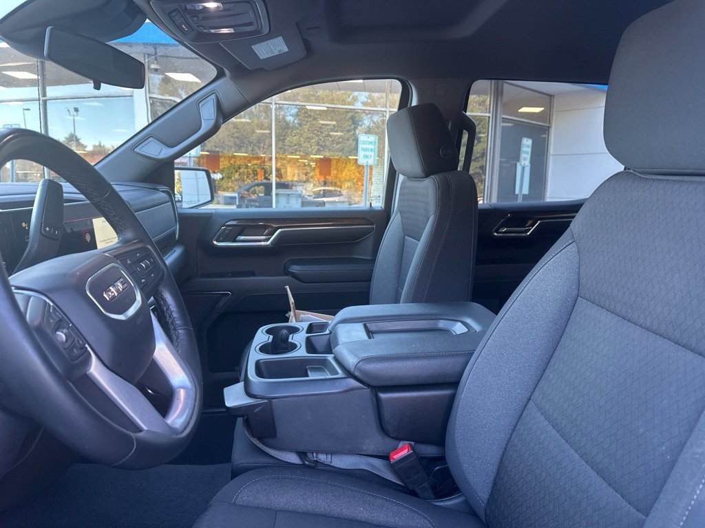 Used 2024 GMC Sierra 1500 Elevation AWD/4WD image 11
