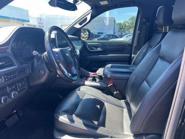 Used 2021 Chevrolet Suburban LT w/ LT Signature Package RWD image 11