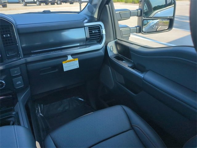 New 2026 Ford F350 Lariat image 17