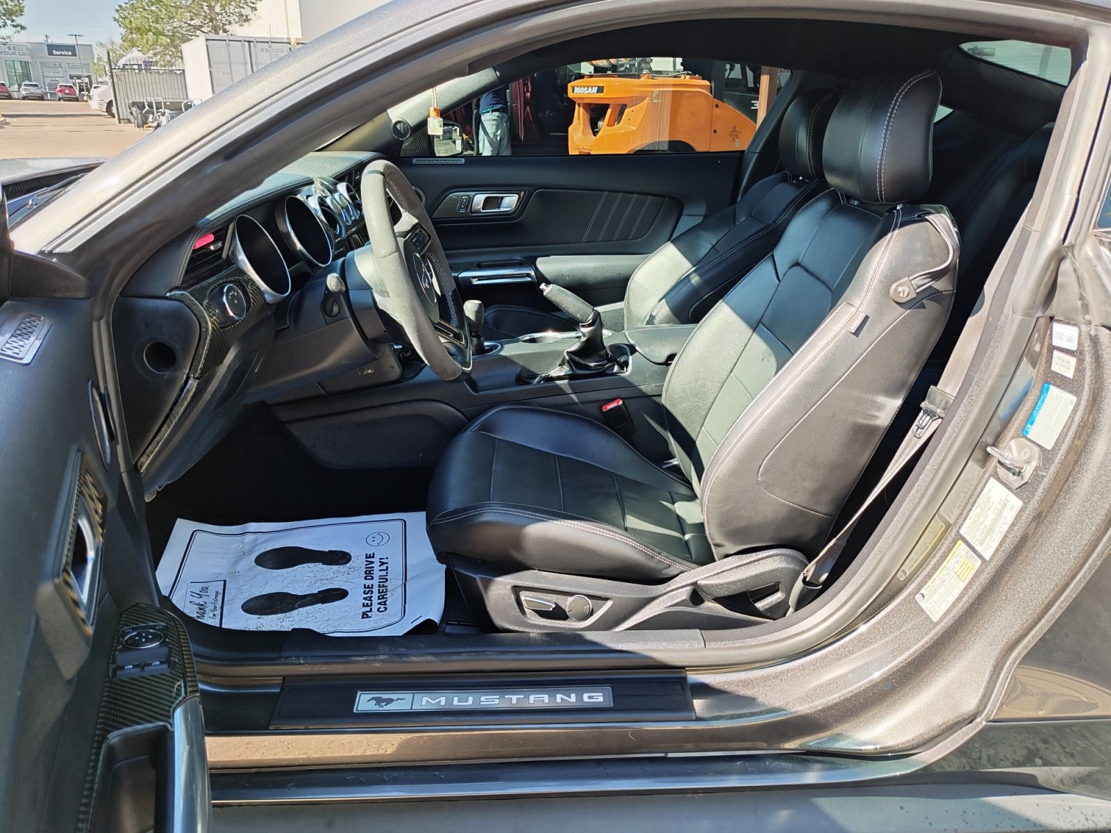 Used 2018 Ford Mustang GT Premium w/ GT Performance Package RWD image 12
