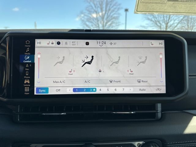 New 2025 Jeep Gladiator Sport w/ Premium Package image 24