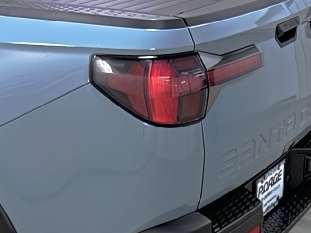 Used 2023 Hyundai Santa Cruz SEL w/ Activity Package image 10