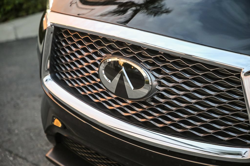 Certified 2025 INFINITI QX50 Pure AWD/4WD image 5