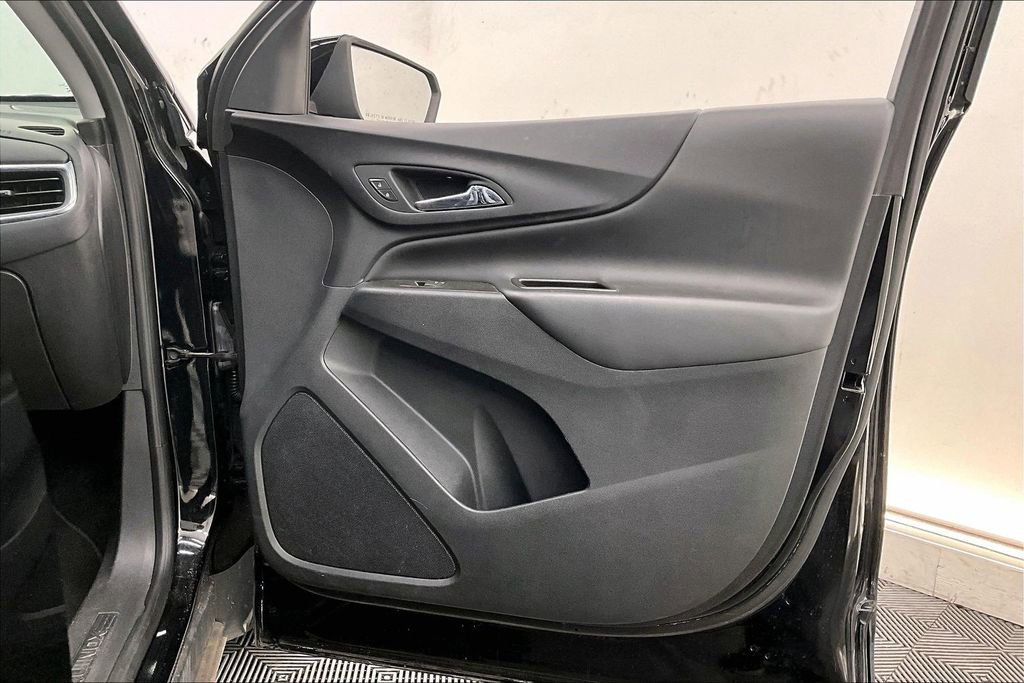 Used 2022 Chevrolet Equinox LT FWD image 25