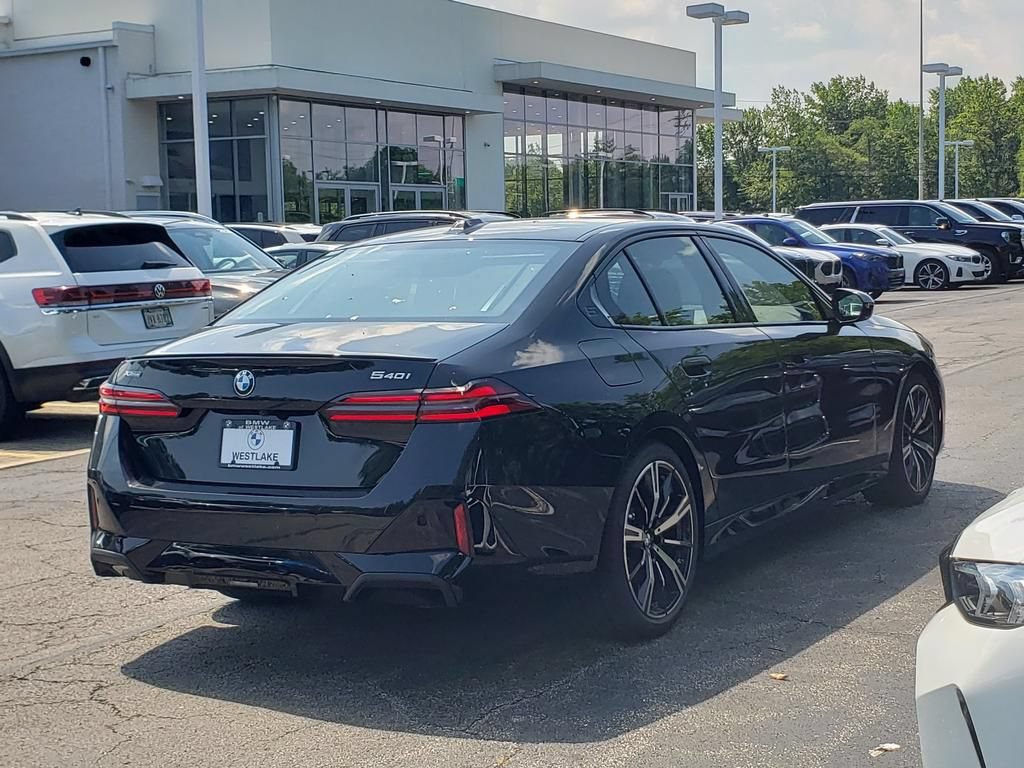 New 2027 BMW 540i xDrive w/ M Sport Package AWD/4WD image 4
