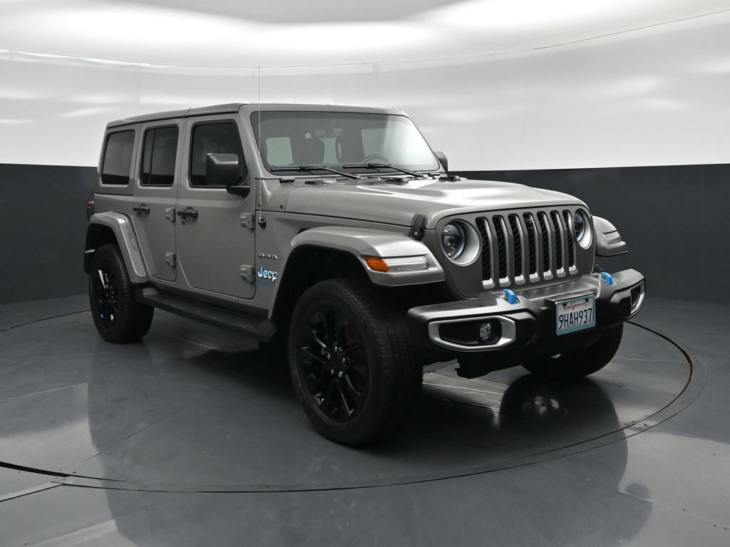 Used 2023 Jeep Wrangler Unlimited Sahara w/ Cold Weather Group AWD/4WD image 54