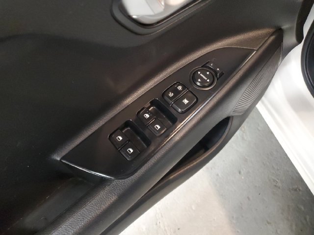 Used 2019 Kia Rio S FWD image 13