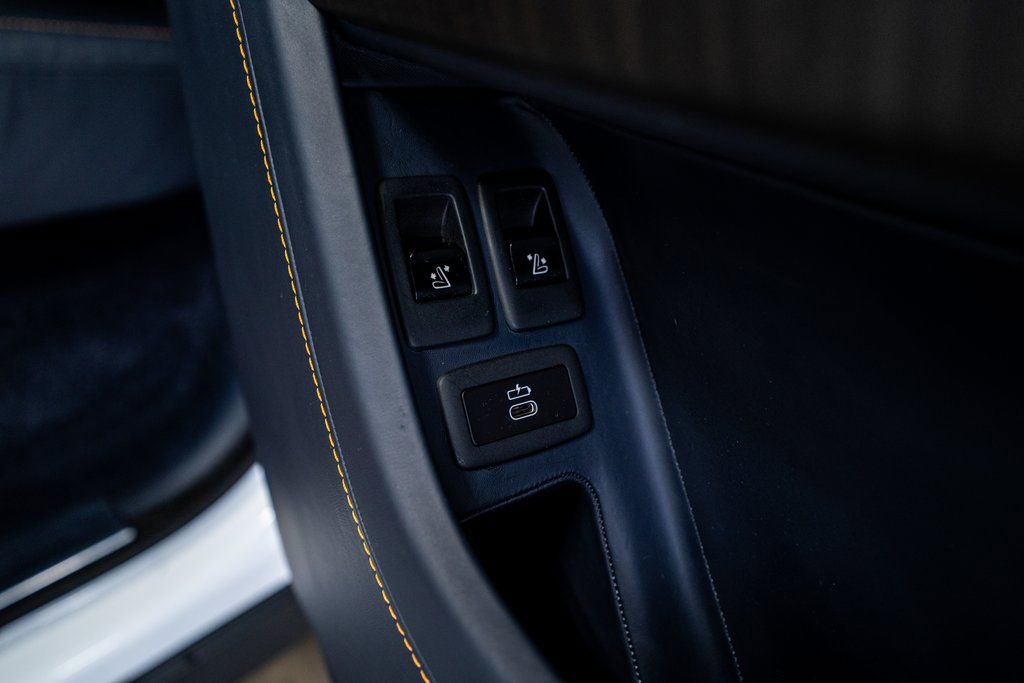 Used 2021 Rolls-Royce Cullinan image 46