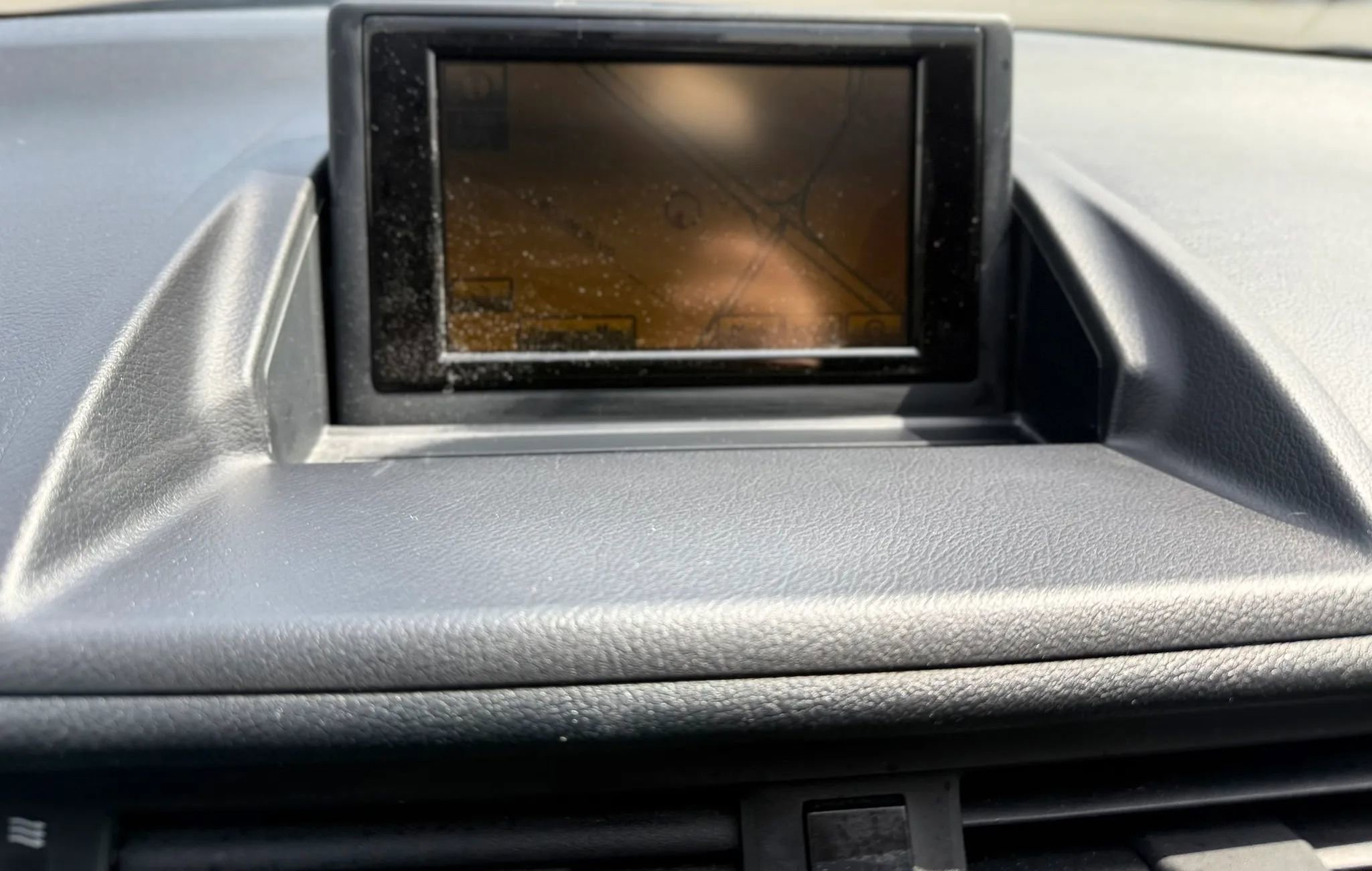 Used 2012 Lexus CT 200h Premium w/ Premium Audio Pkg FWD image 16