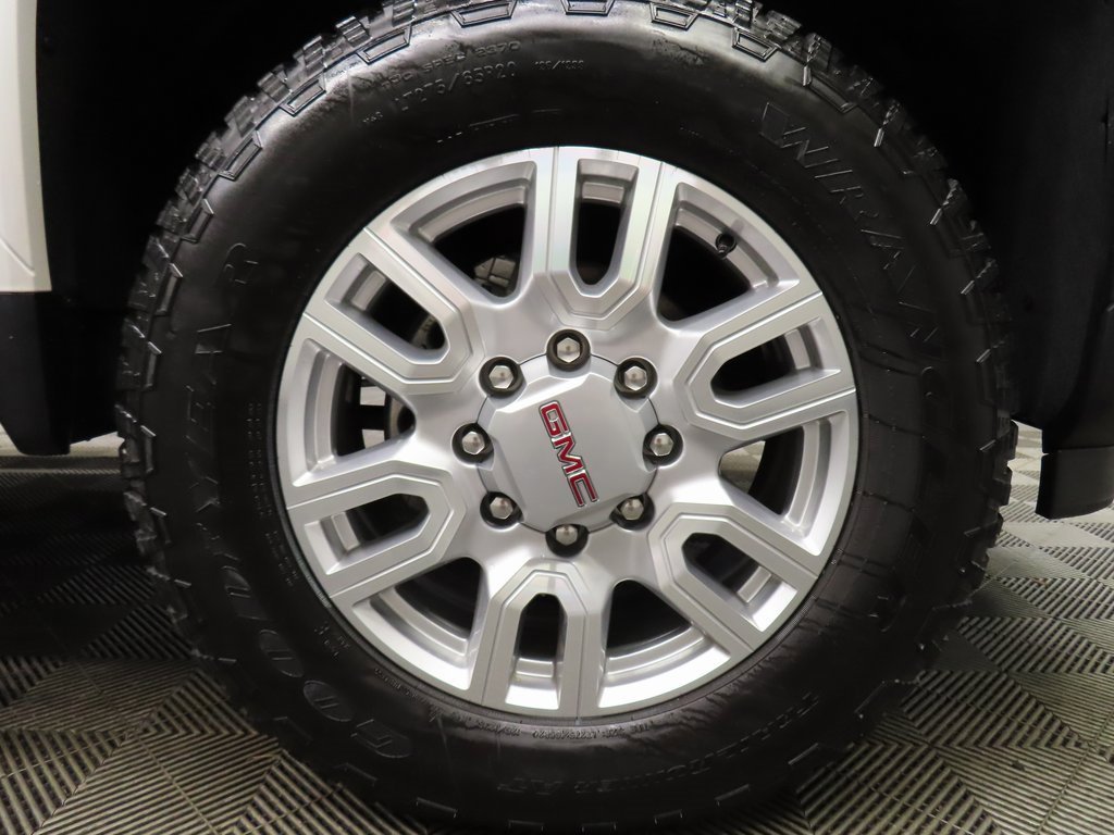 Used 2024 GMC Sierra 2500 SLT w/ SLT Premium Package image 8
