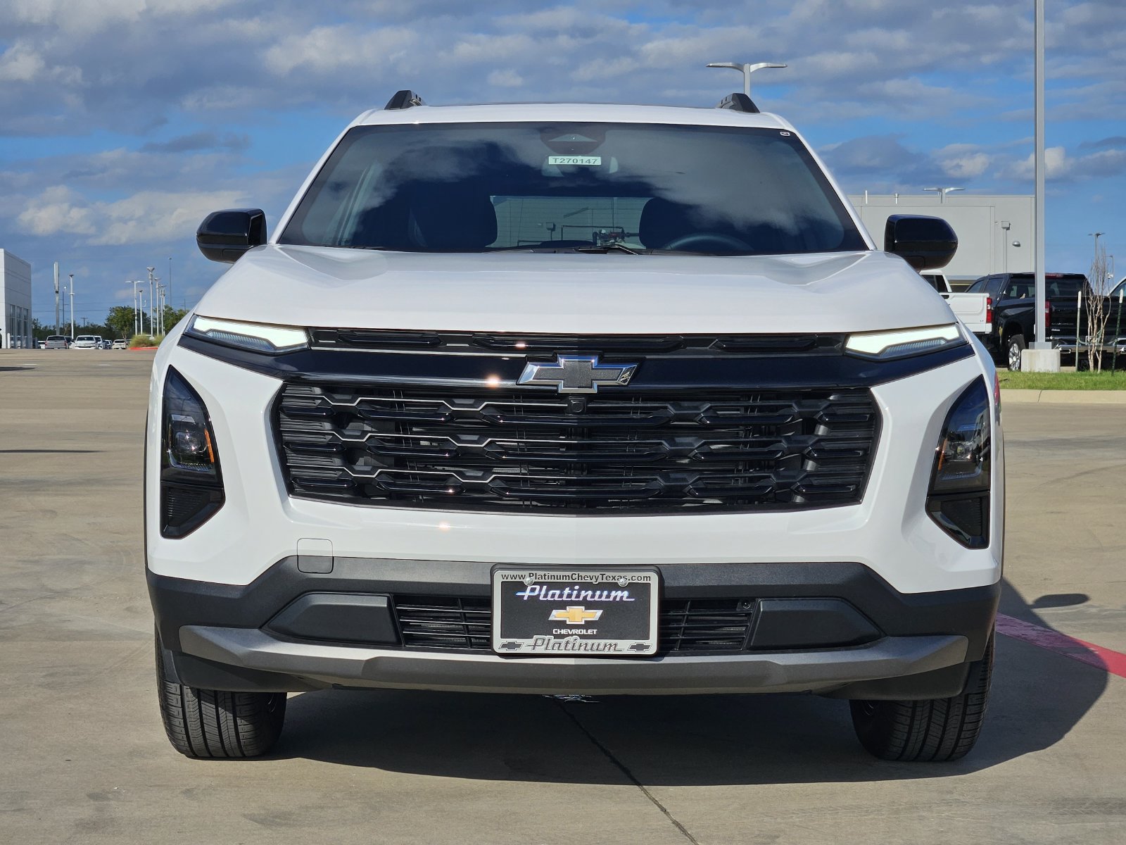 New 2027 Chevrolet Equinox LT w/ Convenience Package II FWD image 6