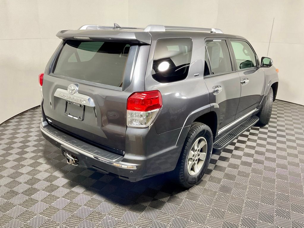 Used 2011 Toyota 4Runner SR5 w/ Convenience Pkg image 13