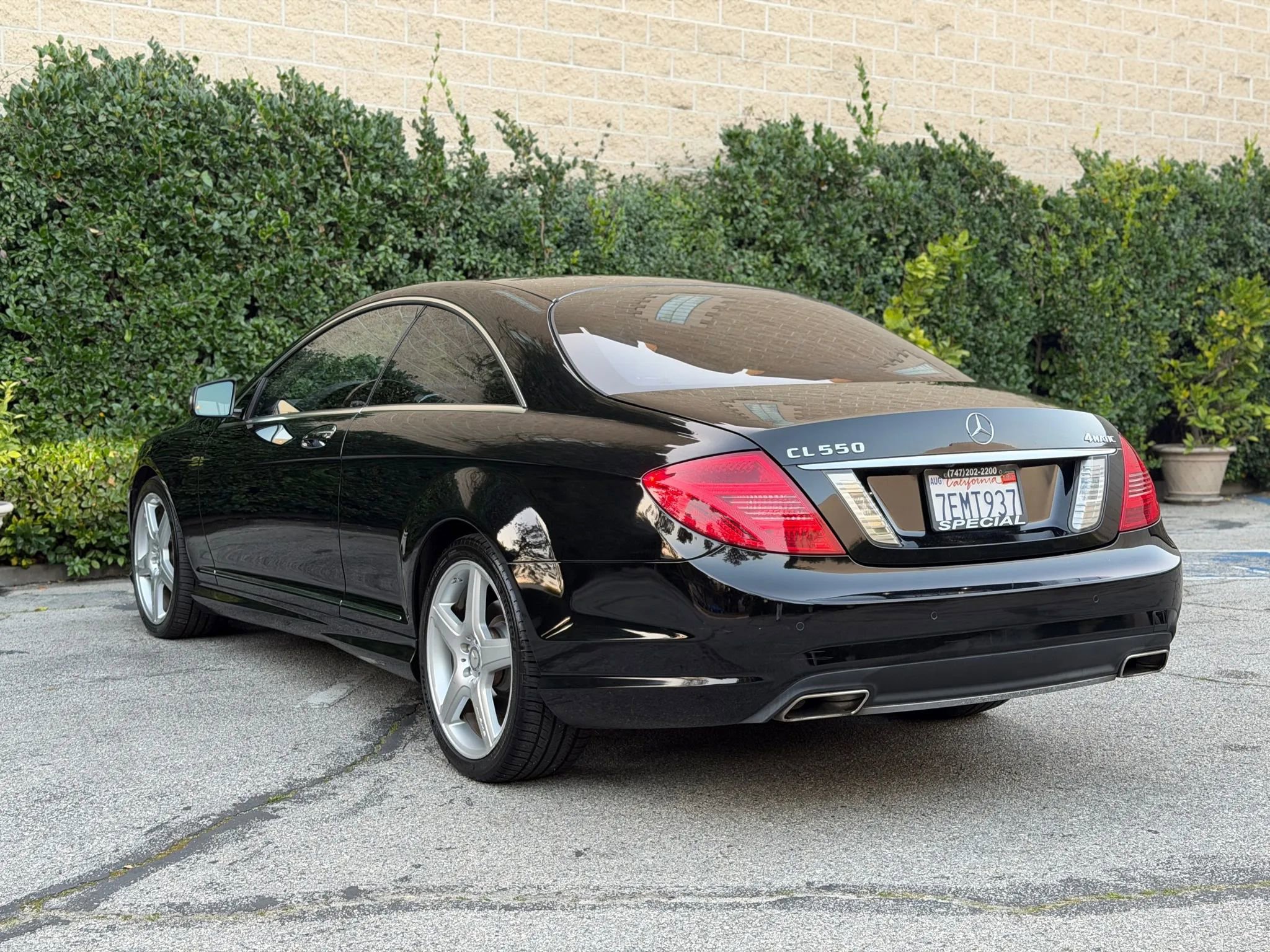 Used 2013 Mercedes-Benz CL 550 CL 550 4MATIC Coupe 2D w/ Sport Pkg Plus One image 3