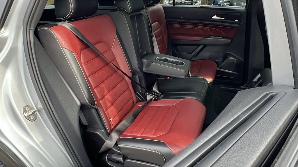 Certified 2023 Volkswagen Atlas Cross Sport SEL Premium R-Line image 14