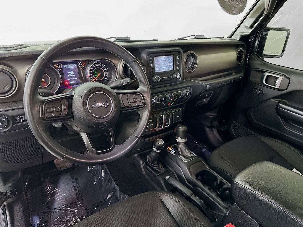 Certified 2019 Jeep Wrangler Sport image 29