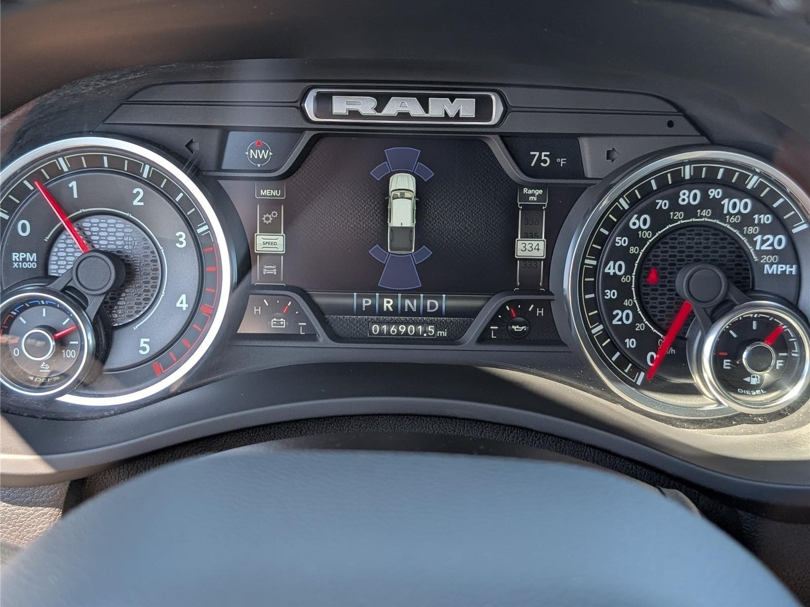 Used 2024 RAM 2500 Big Horn w/ Safety Group AWD/4WD image 33
