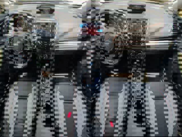 Used 2023 Subaru Crosstrek 2.5i Limited w/ Moonroof Package AWD/4WD image 13