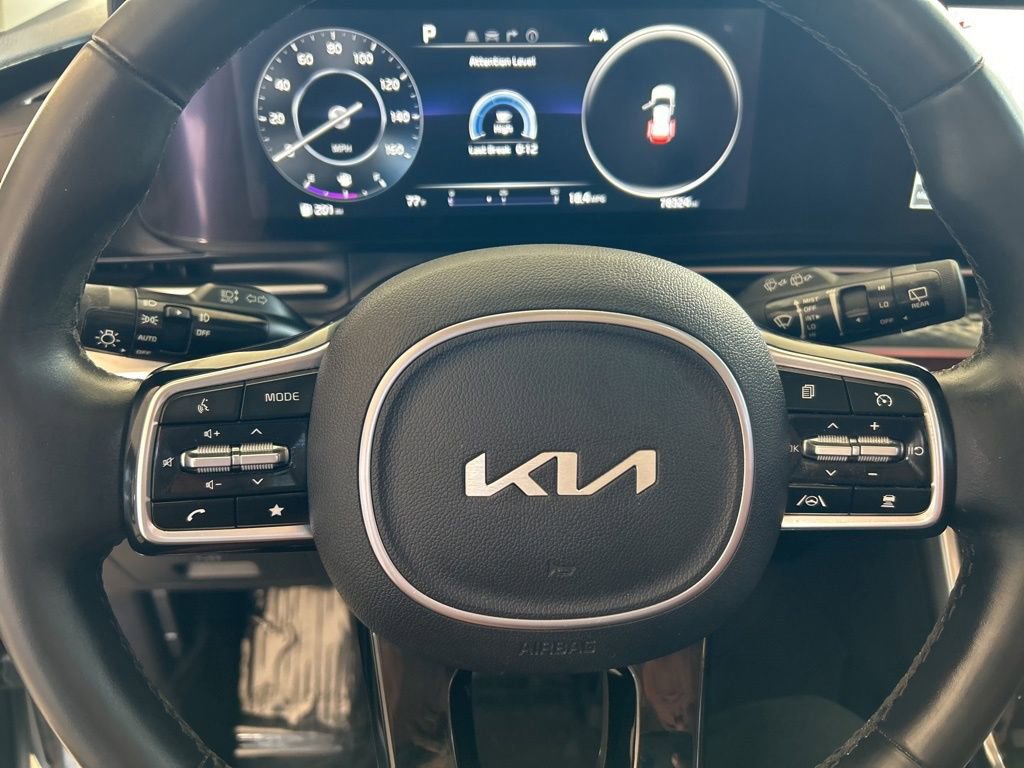 Used 2022 Kia Carnival SX Prestige image 52