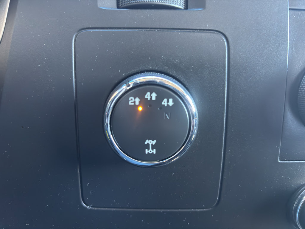 Used 2012 Chevrolet Silverado 3500 LT image 22