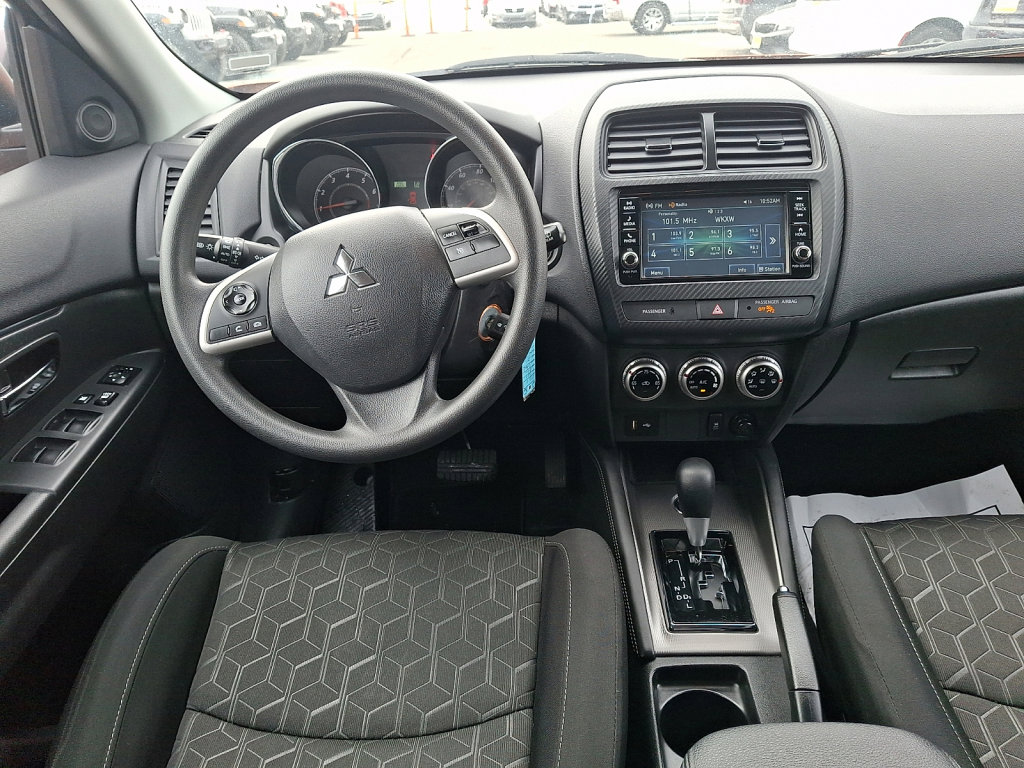 Used 2024 Mitsubishi Outlander Sport ES image 21