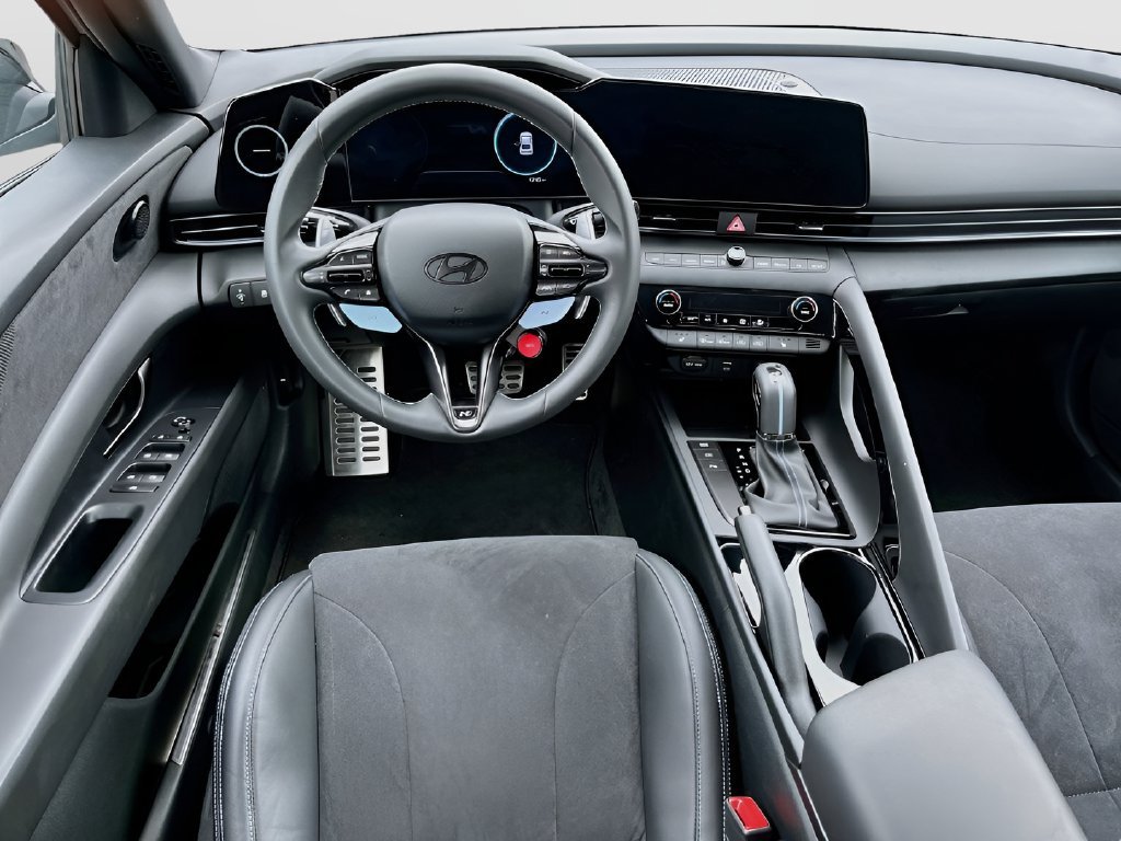 Used 2025 Hyundai Elantra N FWD image 24