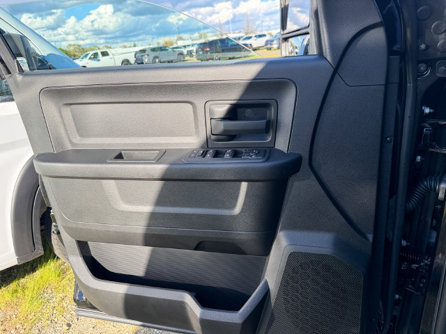 New 2026 RAM 3500 Tradesman AWD/4WD image 17