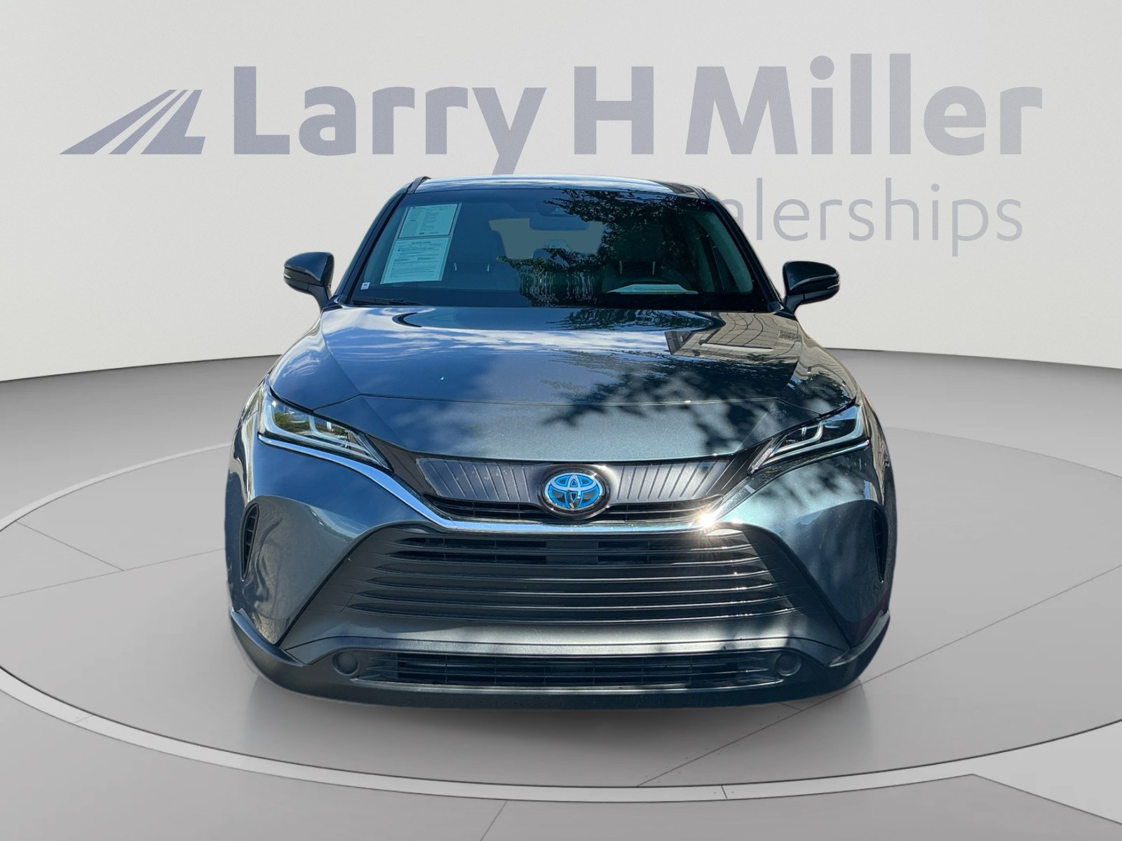 Certified 2024 Toyota Venza LE AWD/4WD image 7