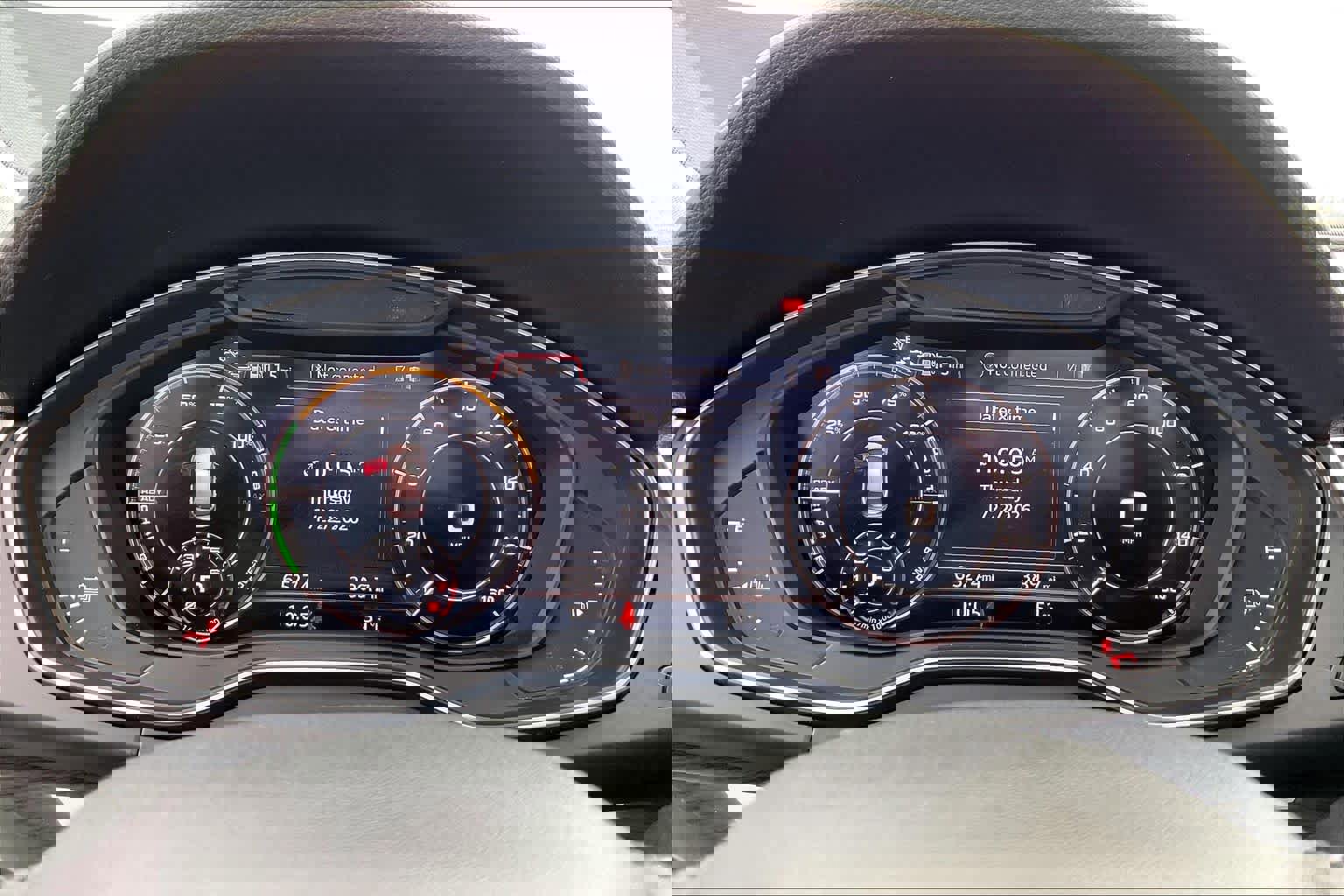 Used 2020 Audi Q5 e Premium Plus w/ Premium Plus Package image 23