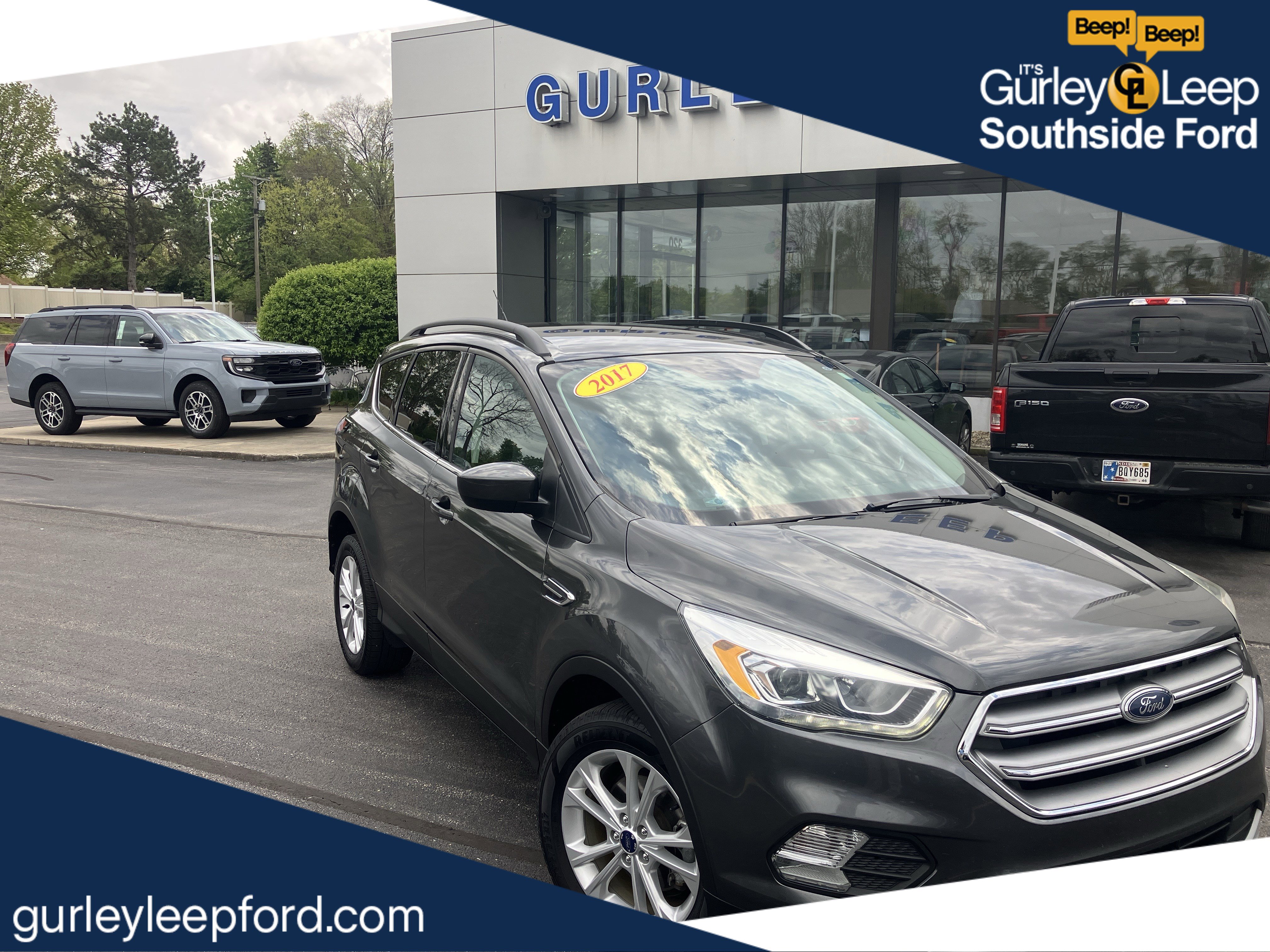 Used 2017 Ford Escape SE w/ Equipment Group 201A FWD image 1