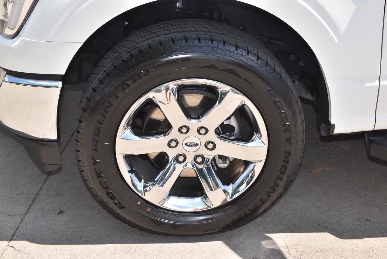 Certified 2023 Ford F150 Lariat w/ Trailer Tow Package AWD/4WD image 40