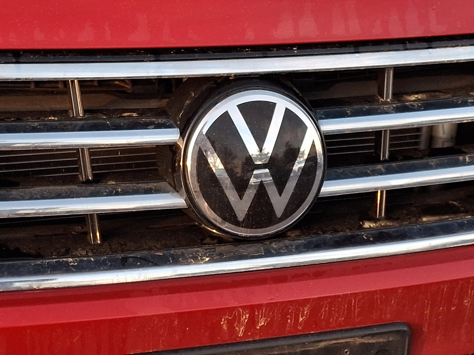 Used 2022 Volkswagen Tiguan SE image 8