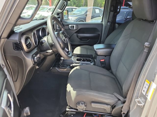 Used 2018 Jeep Wrangler Unlimited Sport AWD/4WD image 17