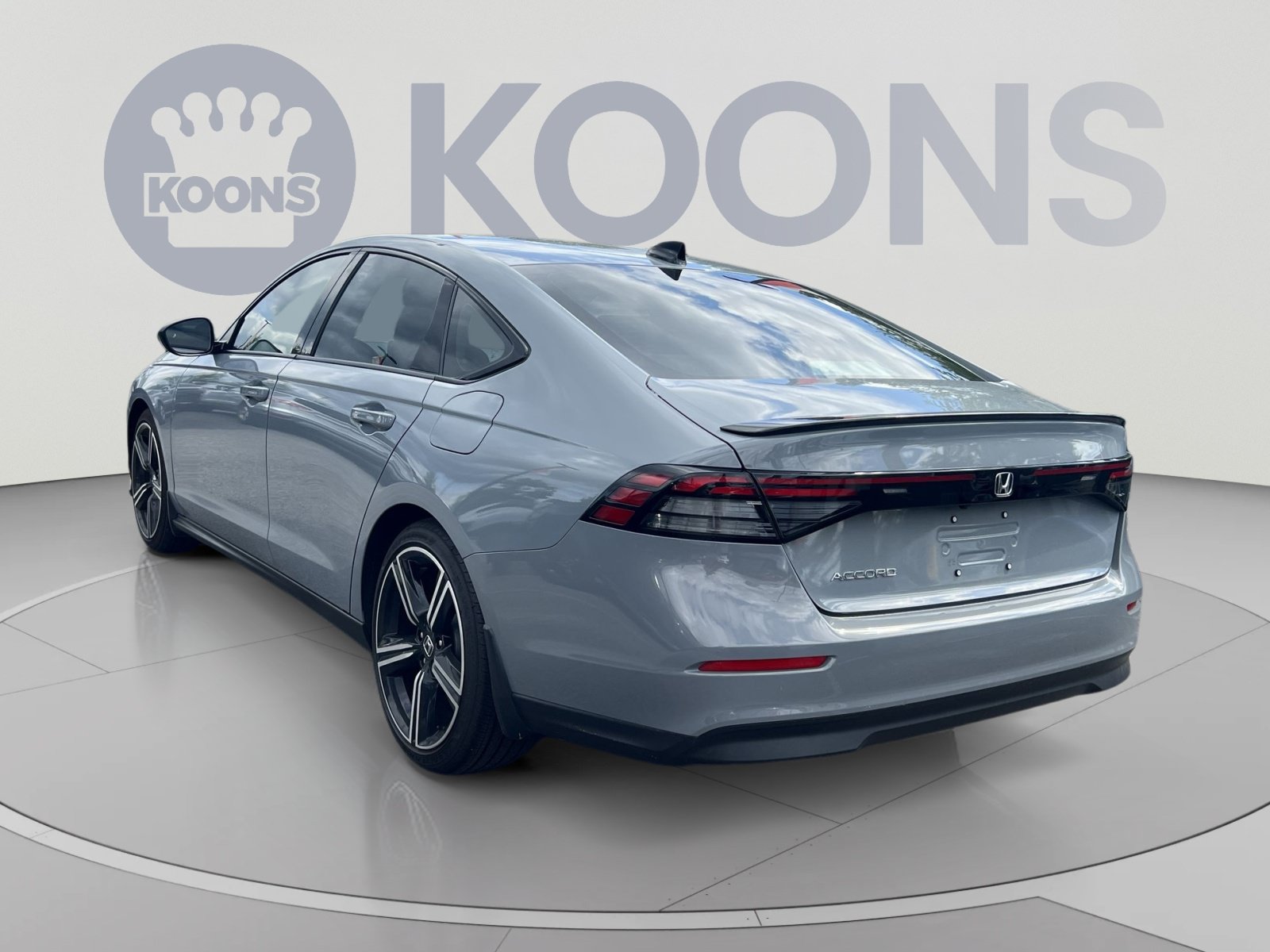 Used 2026 Honda Accord SE image 4
