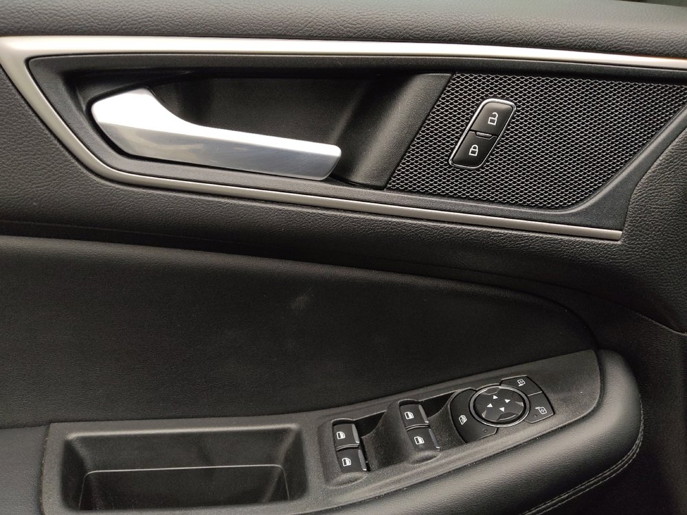 Used 2022 Ford Edge SEL w/ Convenience Package image 27