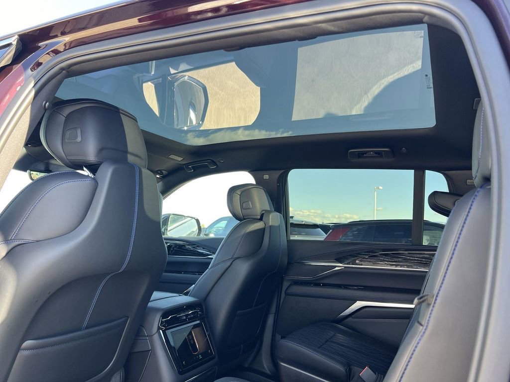 New 2026 Cadillac Escalade IQ Luxury 1 AWD/4WD image 29