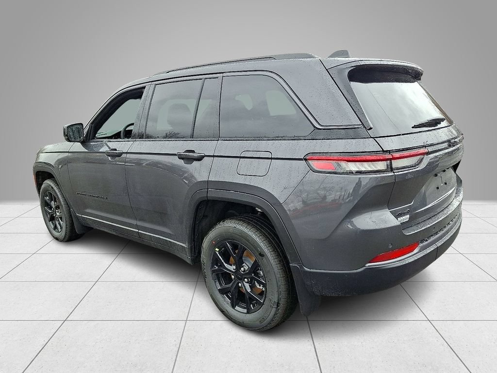 New 2026 Jeep Grand Cherokee Altitude AWD/4WD image 5