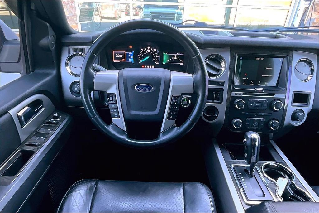 Used 2017 Ford Expedition EL Limited RWD image 5