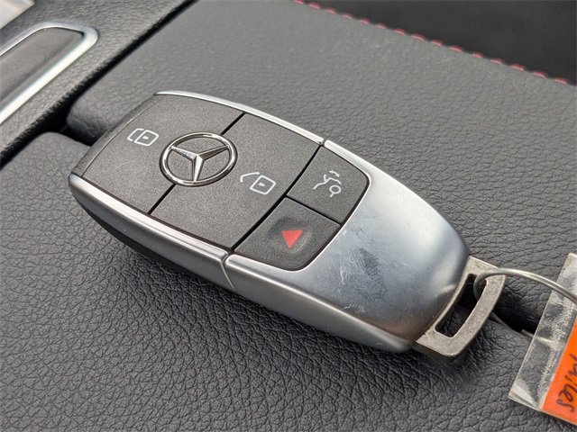Used 2025 Mercedes-Benz EQB 250+ image 35